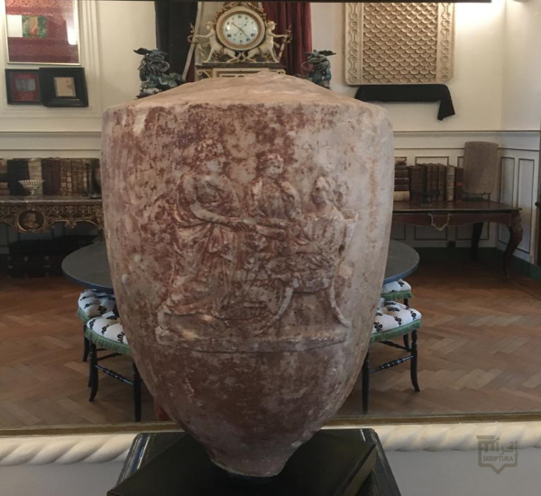 MUSEUM